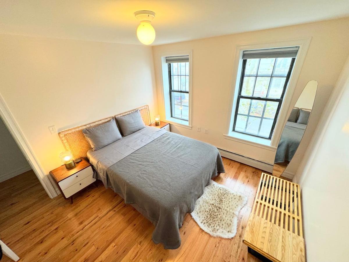 The Waltham Private Room & Bathroom John F Kennedy Jfk Lga Airport Manhattan Penn Station Bullet-Train 15 Min New York Buitenkant foto